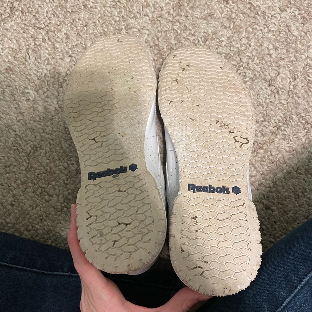 Mens Reebok Classics - Picture 2 of 5